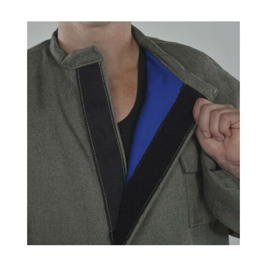 Hook-and-loop fastening, patch pockets. Isowarm